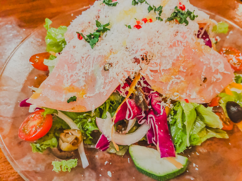 ALGOS DELI×HAMBURG prosciutto and parmigiano salad — cured ham with finely grated cheese over fresh vegetables