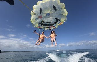 okinawa-parasailing_07