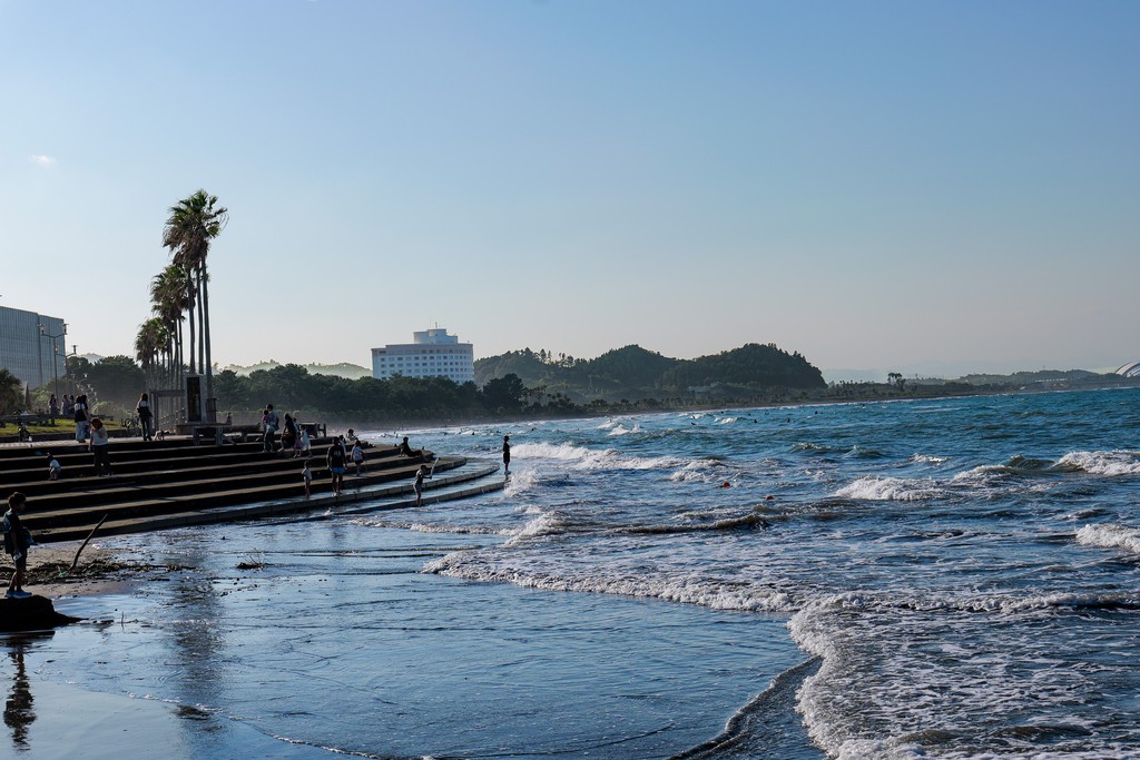 Waves at Aoshima surf beach