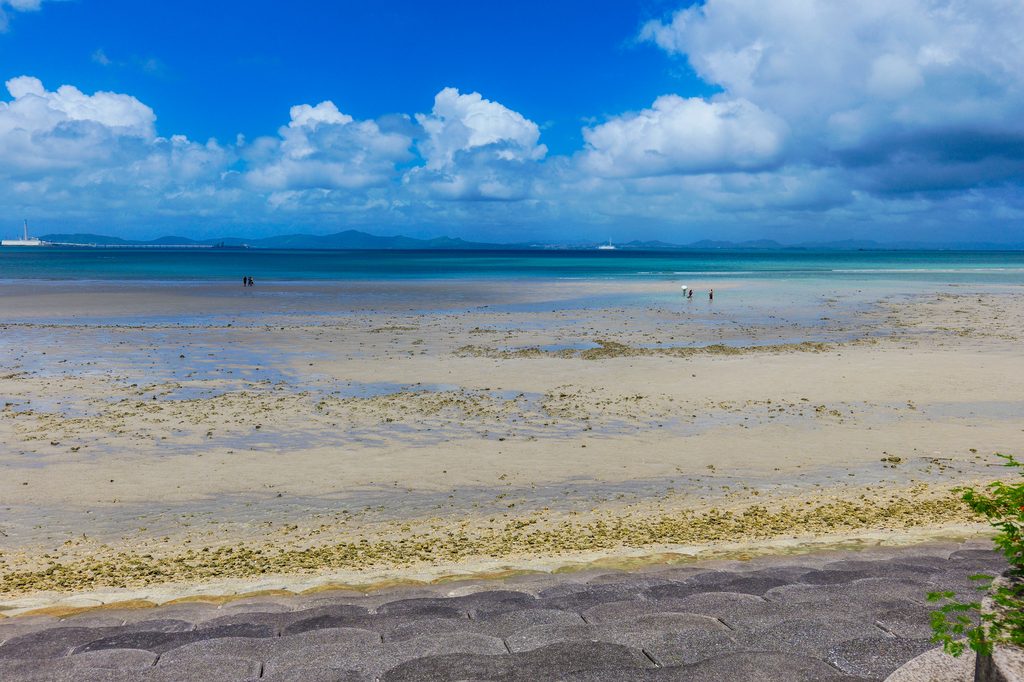 Kaichu-doro coastal causeway in Okinawa — a fitting destination for an imported open-top